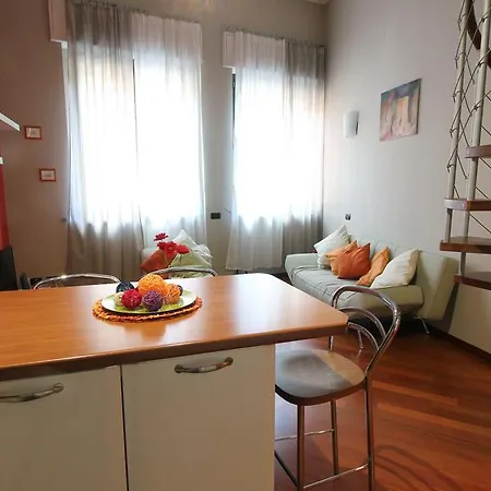 Italianway-s.m. Fontana شقة *
